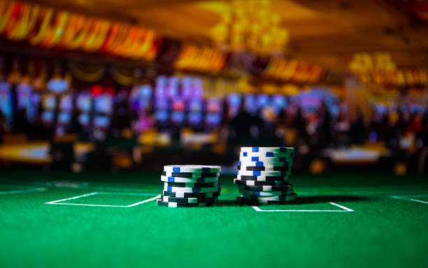 Texas Poker table layout showing community cards and betting positions